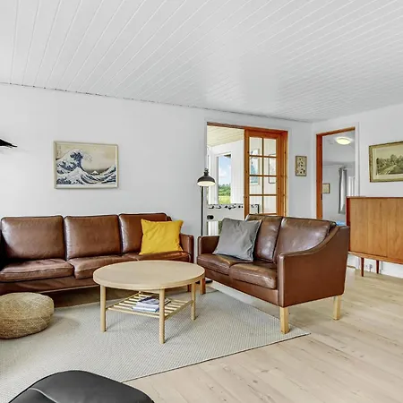 Сasa de vacaciones Acogedora Casa En Haderslev Con Sauna *